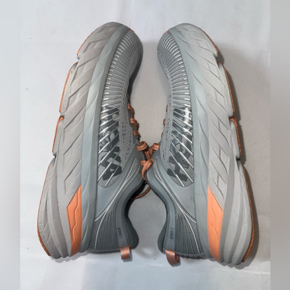 Hoka One One Bondi7 Gray Sneakers with Peach Accents - Picture 6 of 8